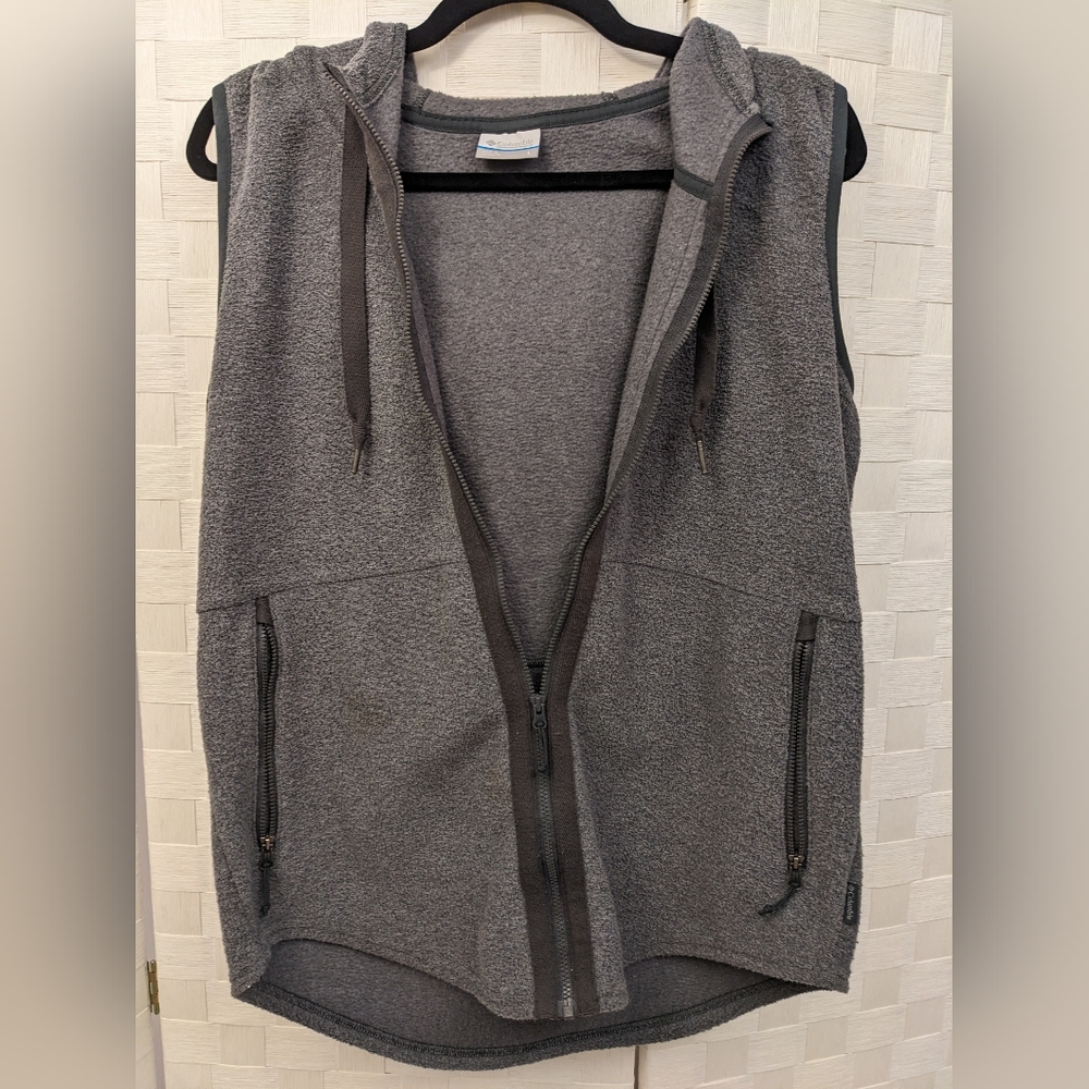 COLUMBIA fleece hooded vest women's size large